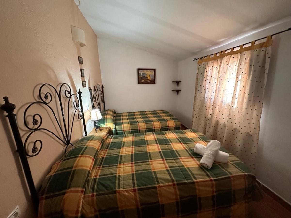 Cabanas Cortijo El Helao Pozo Alcon Exterior photo